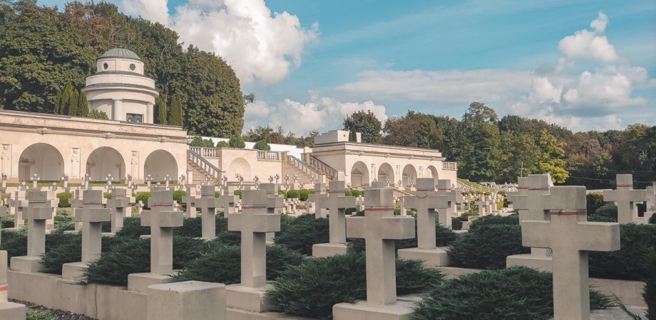 Cmentarz Obrońców Lwowa: historia lwowskich Orląt